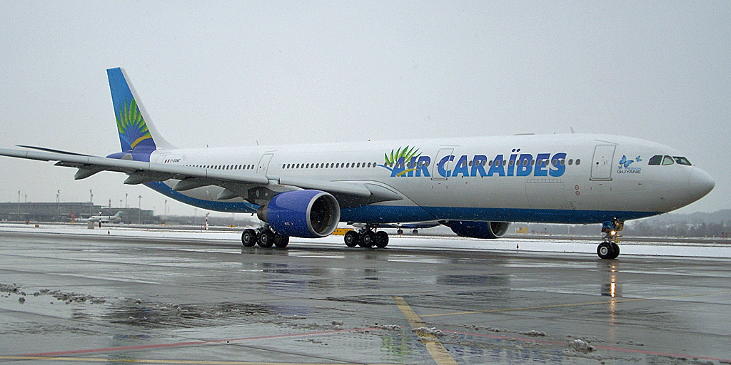 F-OONE A 330 323X Air Caraibes