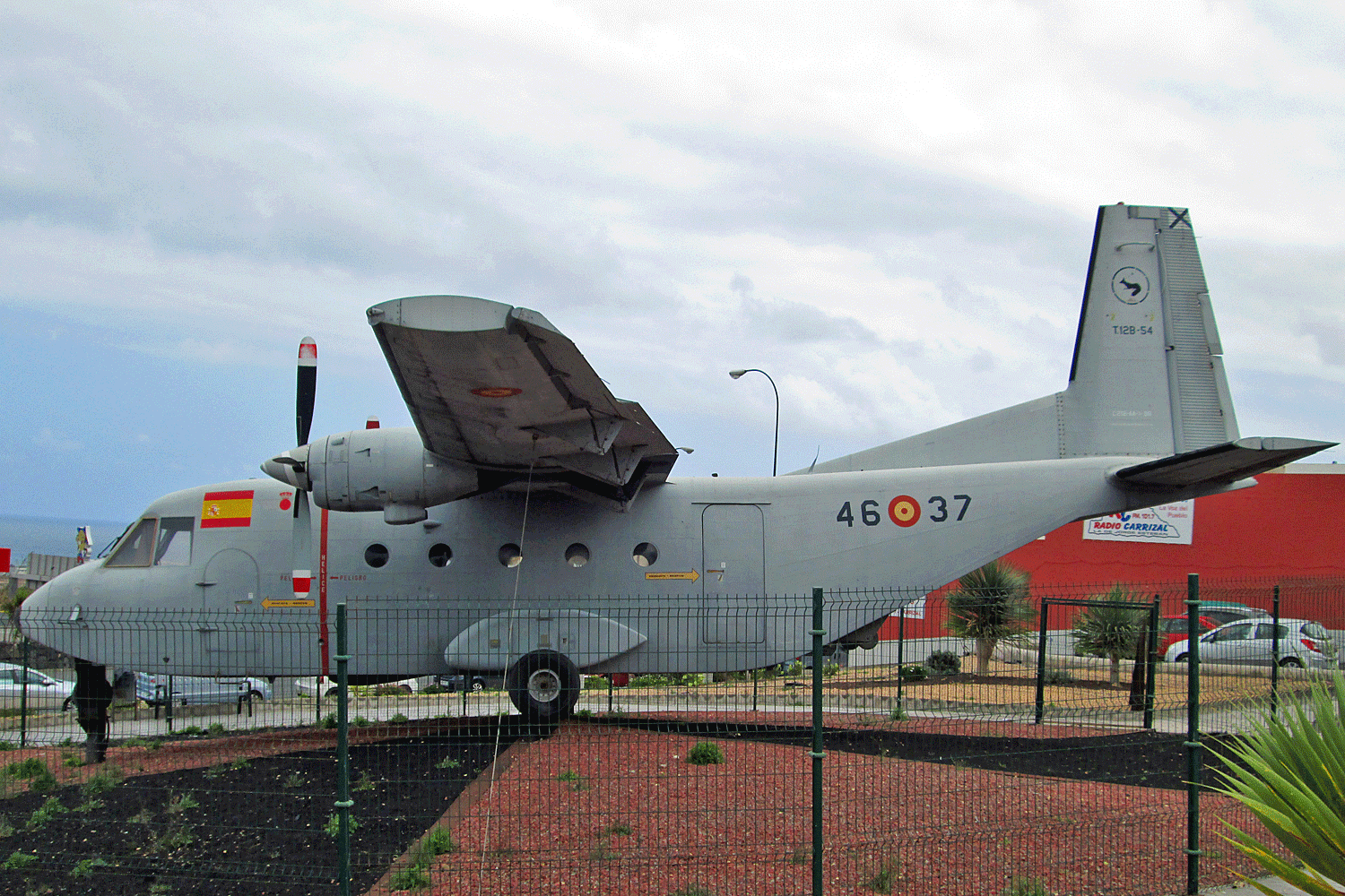T.12B-54 CASA 212 46-37