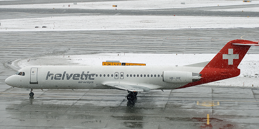 HB-JVE Fokker 100 Helvetic Airways