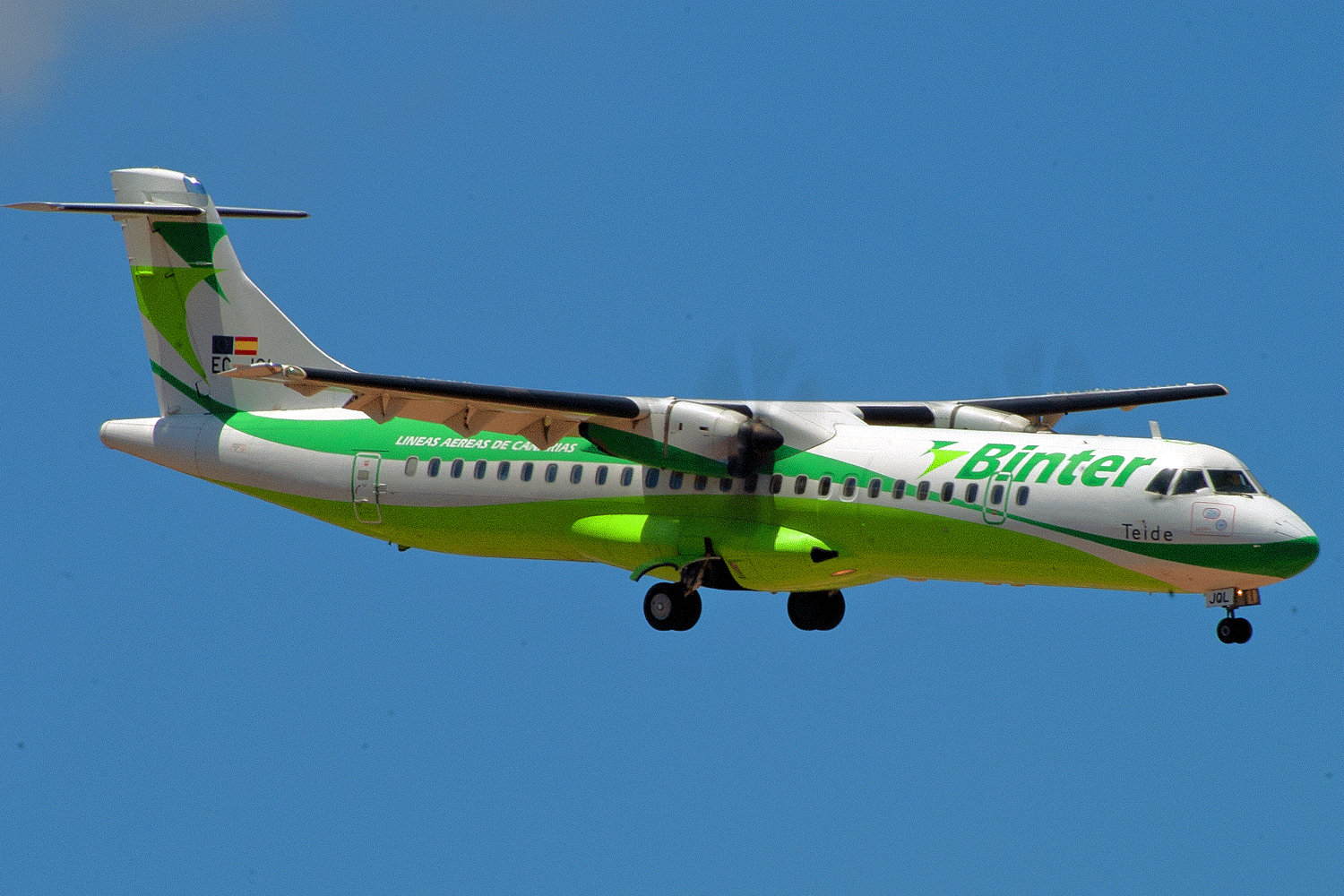 EC-JQL ATR 72 212A Binter Canarias