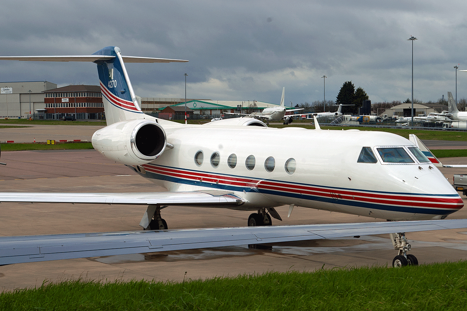 4270 - Gulfstream G450 - Pakistan Army (Luton)