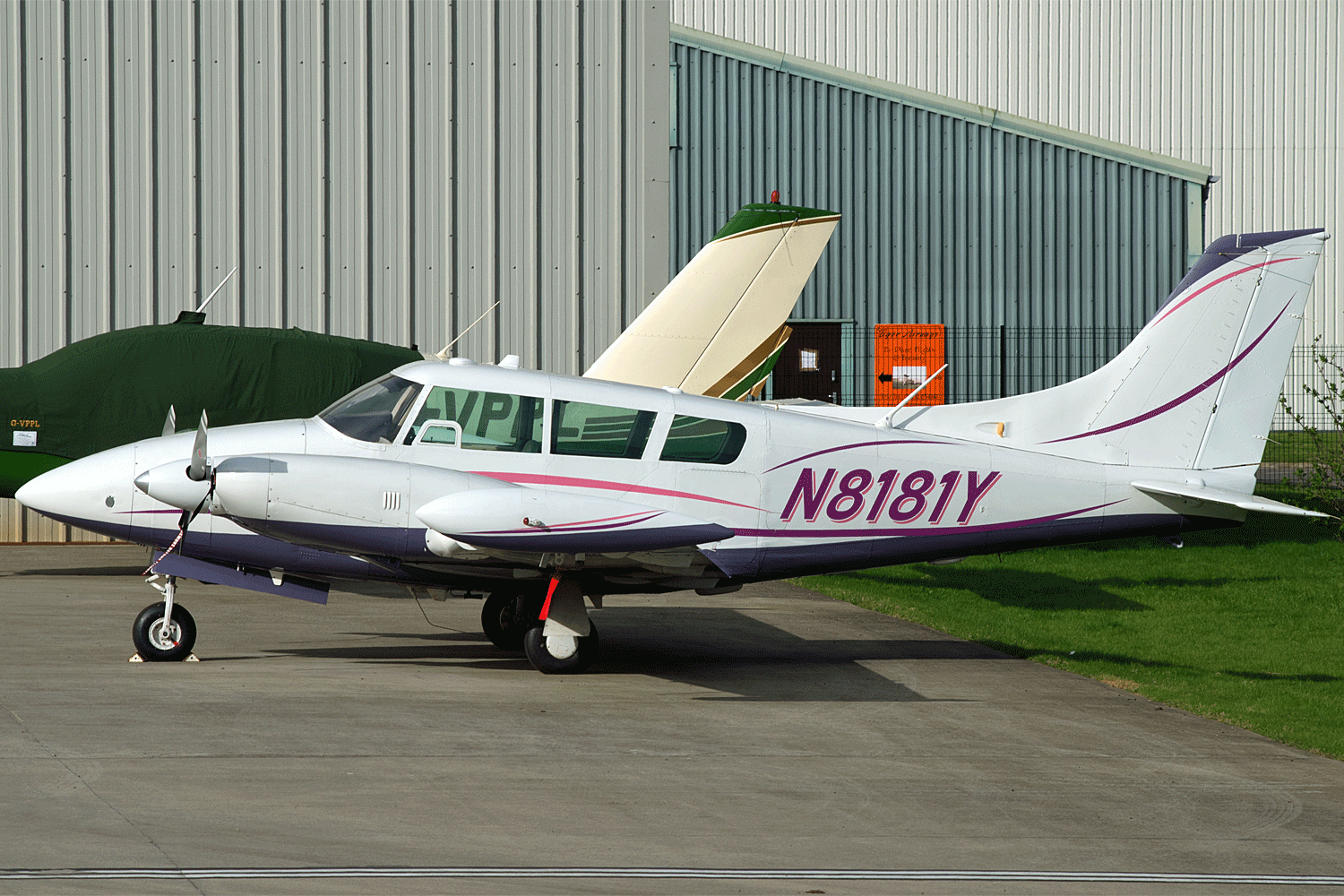 N8181Y - PA 30 160B