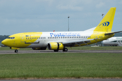 EI-FGX B737 3Q8 Mistral Air