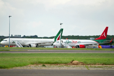 OM-NAS B737 86J AlbaStar.es