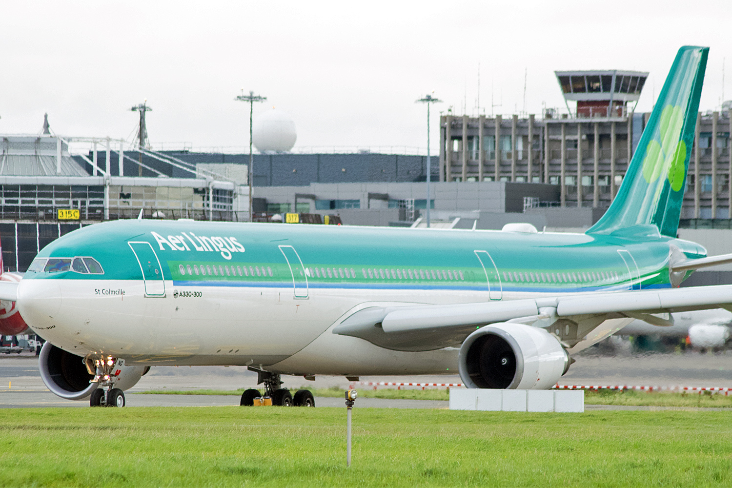 EI-FNG A 330 302 Aer Lingus