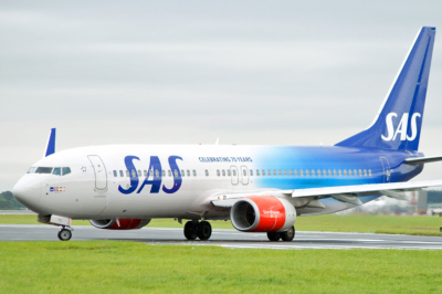 LN-RGI B 737 86N SAS