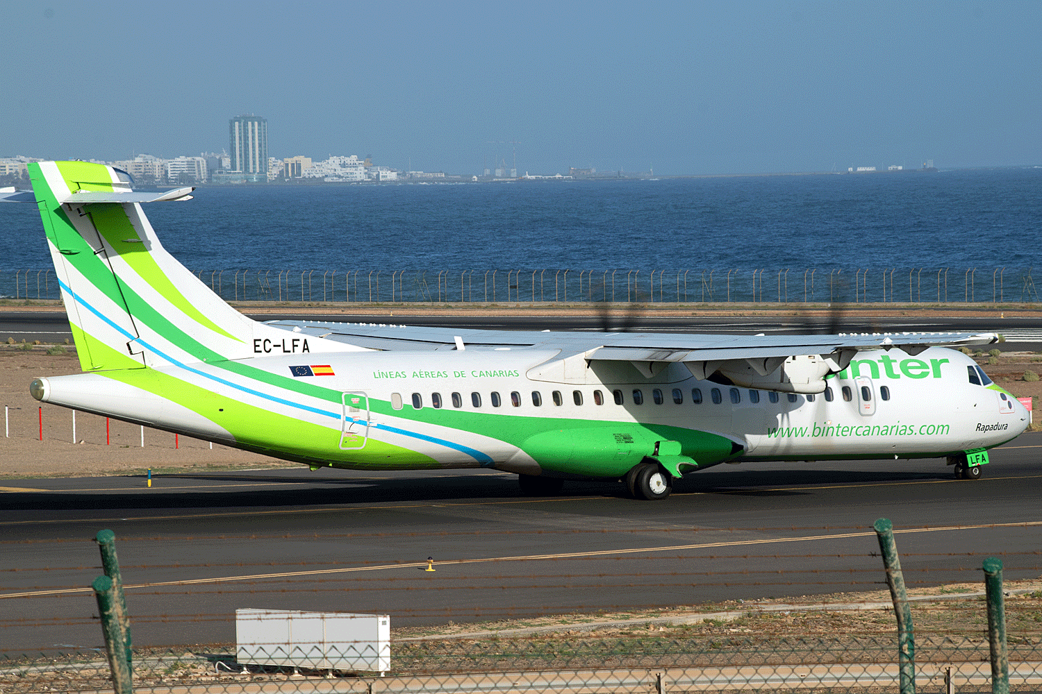 EC-LFA ATR 72 212A Binter Canarias