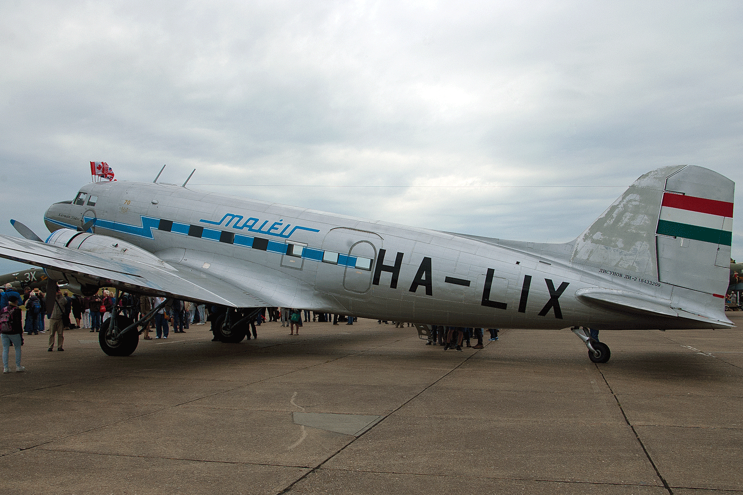 HA-LIX Lisunov Li-2T Malev