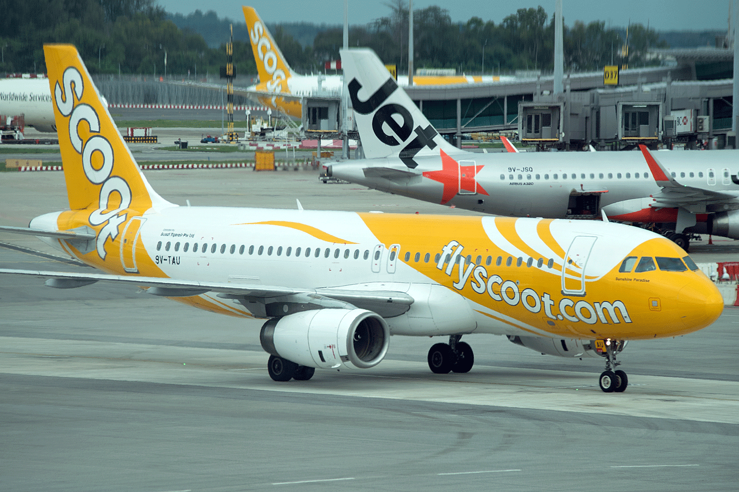9V-TAU A 320 232 Scoot