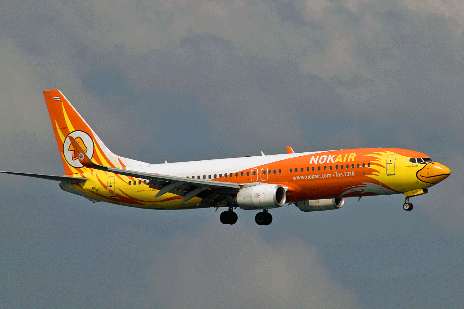 HS-DBT B 737 88L Nok Air